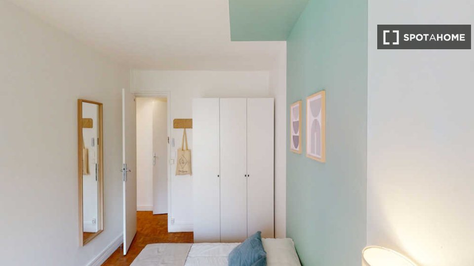 Double room Paris, 5 beds, 100m² — photo 11