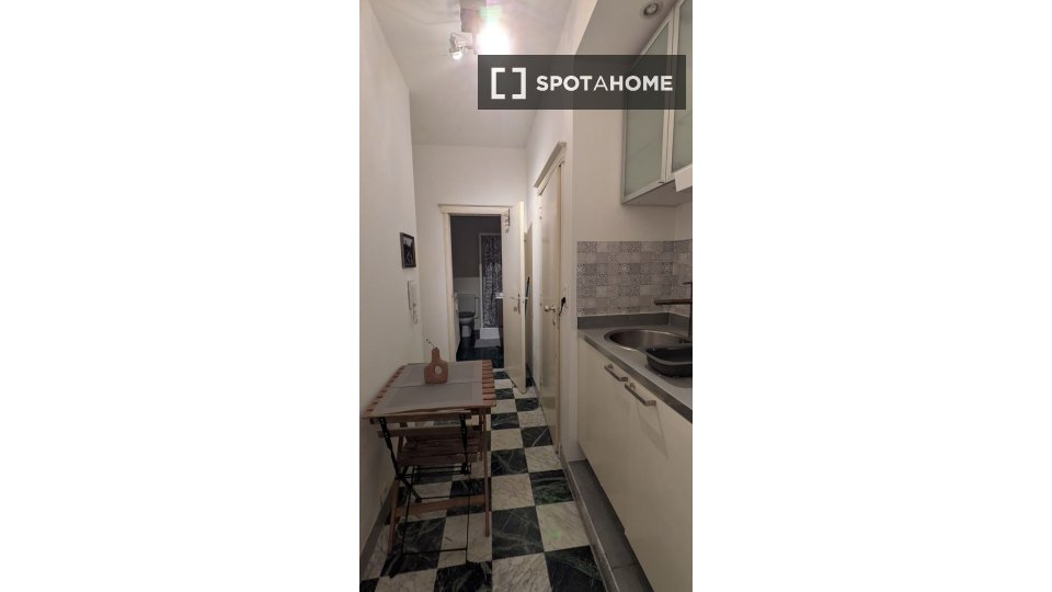 Apartment Brussels, 1 bed, 19m² — photo 19