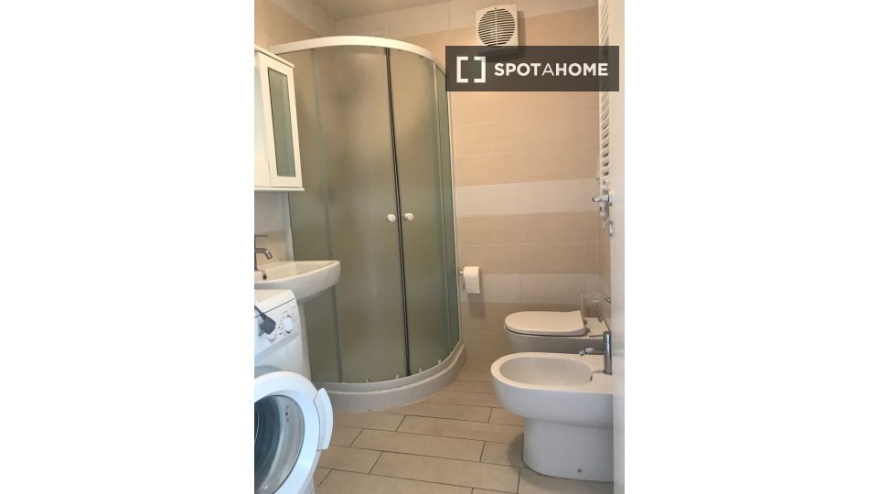 Double room Milan, 1 bed, 60m² — photo 10