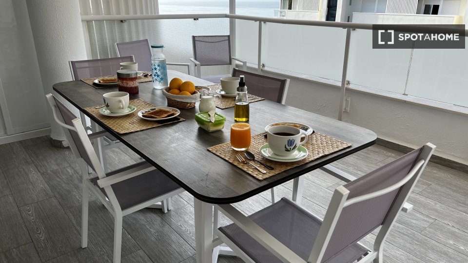 Apartment Valencia, 2 beds, 70m² — photo 1