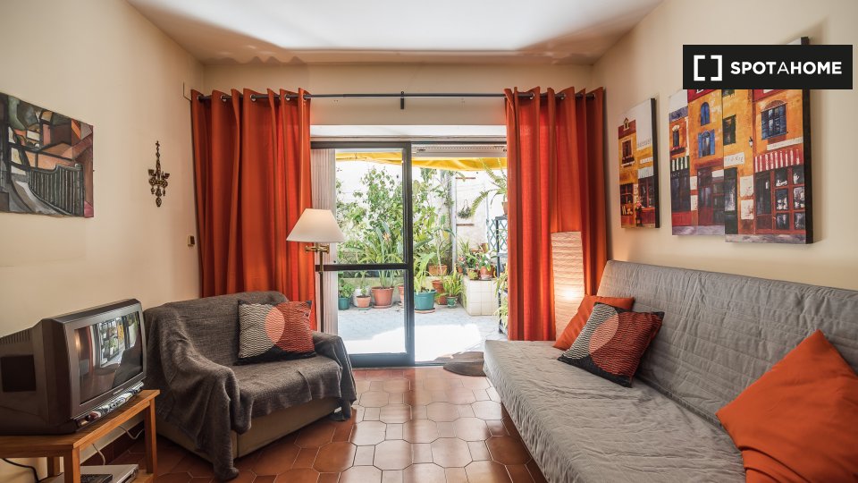 Apartment Lisbon, 1 bed, 70m² — photo 5