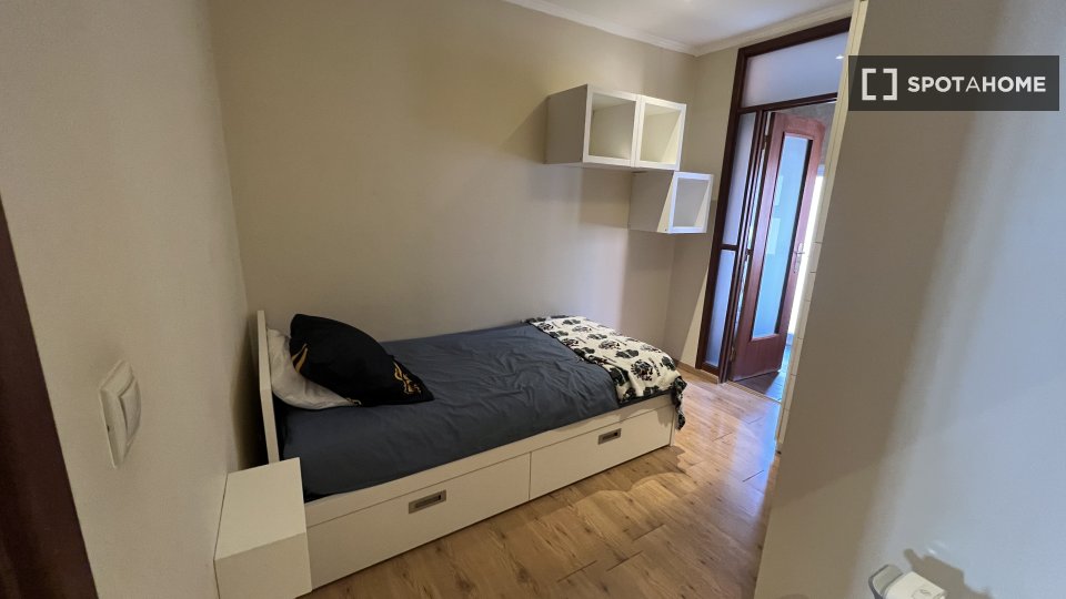Apartment mono Lisbon, 42m² — photo 4
