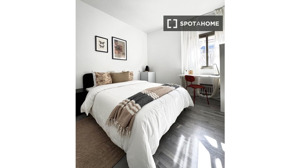 Double room Madrid, 7 beds — photo 15