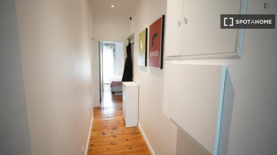 Apartment Lisbon, 2 beds — photo 3