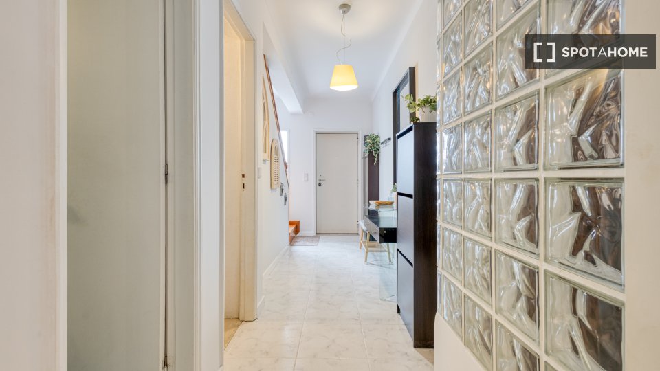Double room Porto, 3 beds, 149m² — photo 9