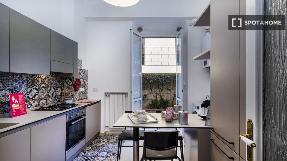Apartment Genoa, 2 beds, 120m² — photo 17