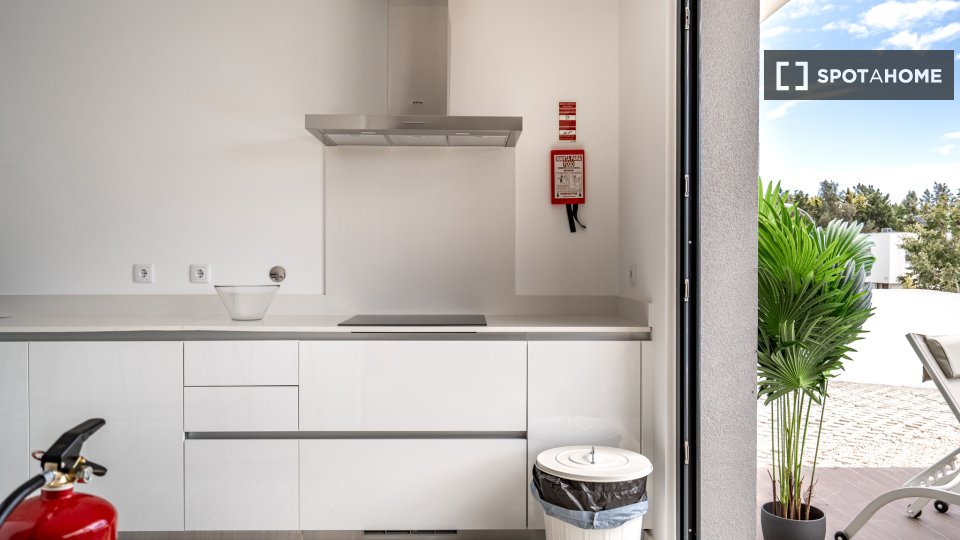 Apartment Lisbon, 2 beds — photo 1