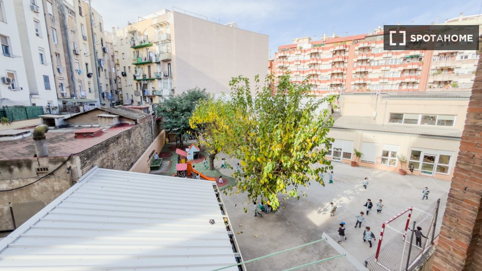 Apartment Barcelona, 2 beds, 55m² — photo 9