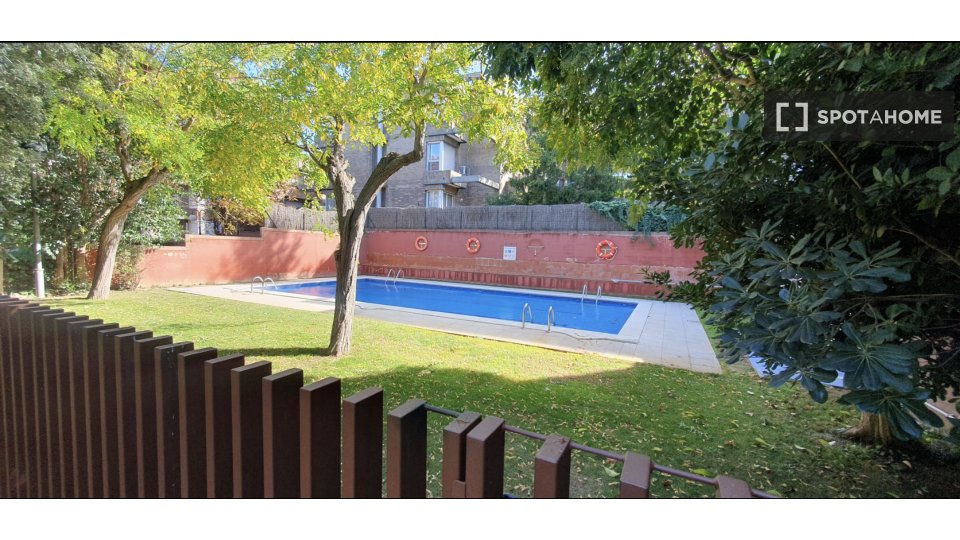 Appartamento con 3 camere da letto in affitto a Sant Cugat Del Vallès - en Barcelona