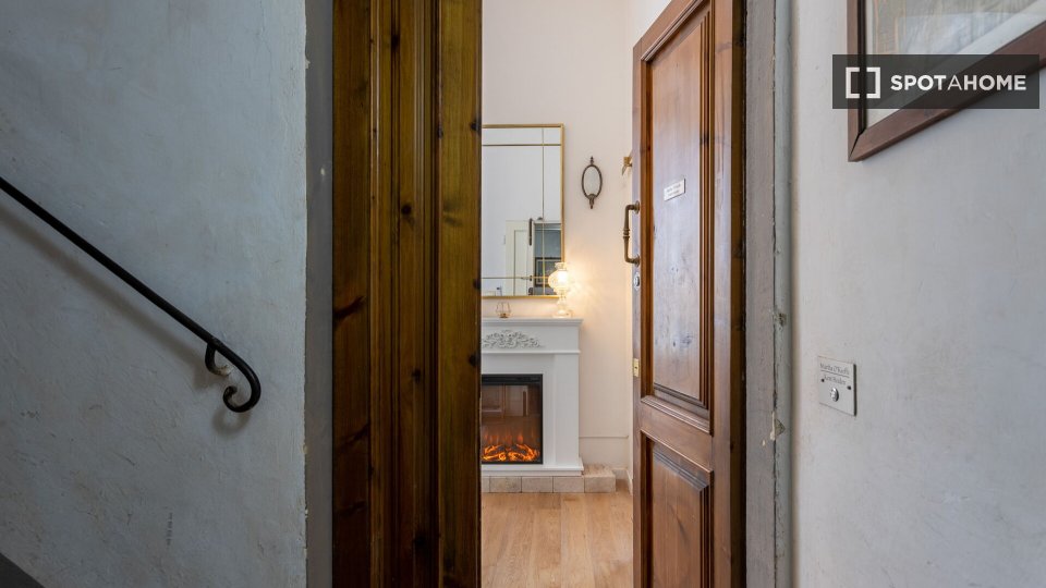 Apartment Florence, 2 beds, 98m² — photo 7