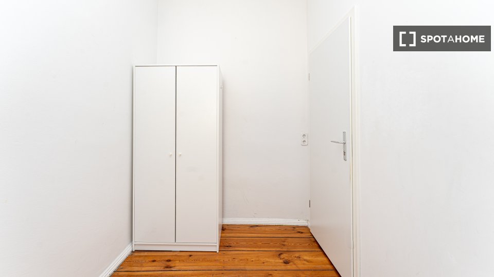 Double room Berlin, 2 beds — photo 29