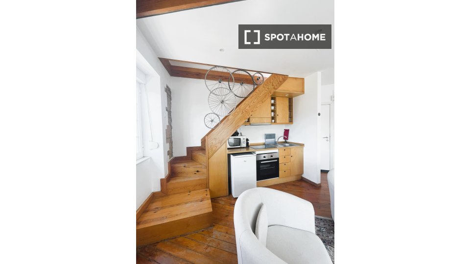 Apartment Lisbon, 2 beds — photo 9