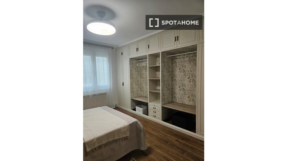 Double room Zaragoza, 4 beds, 114m² — photo 12