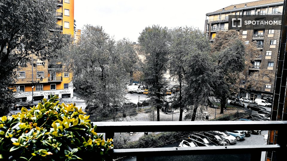Double room Milan, 2 beds, 75m² — photo 17