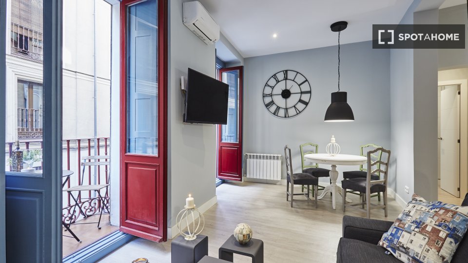 Apartment Madrid, 2 beds, 65m² — photo 14