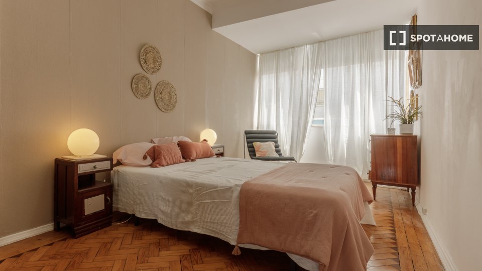 Apartment mono Lisbon, 35m² — photo 19