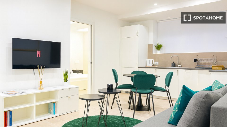 Apartment Milan, 1 bed — photo 19