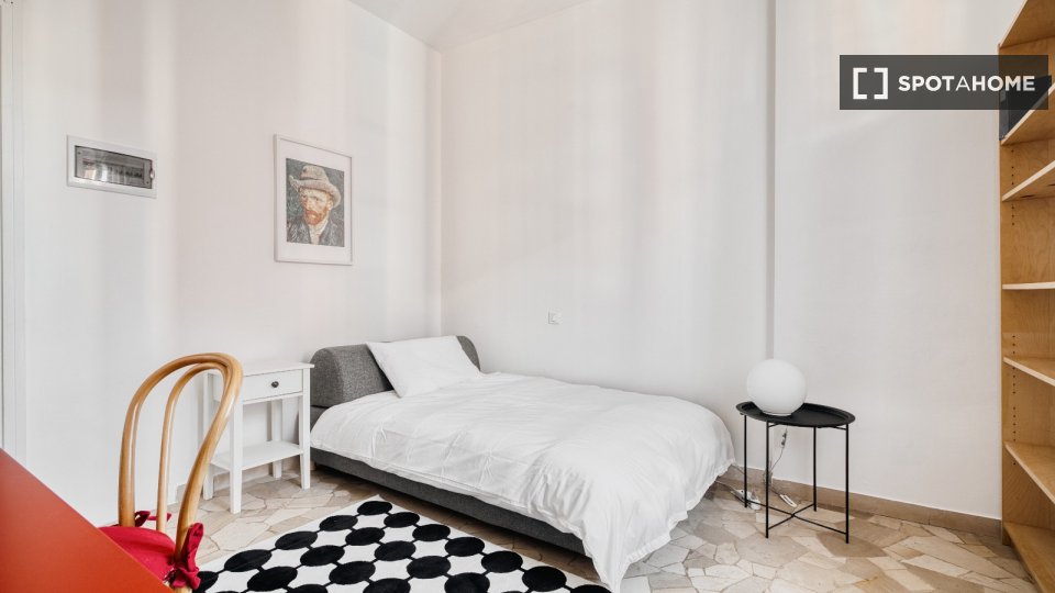 Apartment Milan, 1 bed, 38m² — photo 14