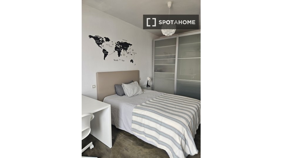 Double room Palma_De_Mallorca, 3 beds, 114m² — photo 14