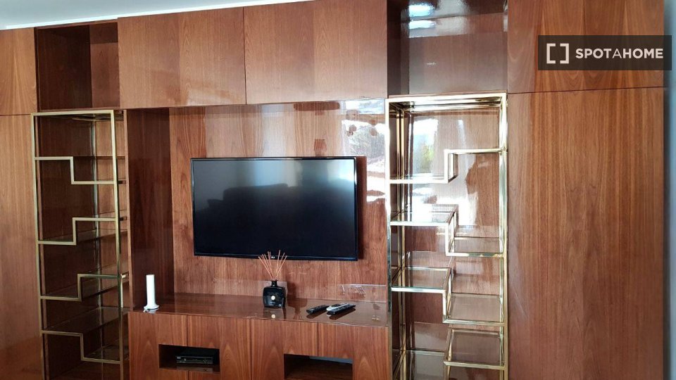 Double room Porto, 2 beds, 125m² — photo 13