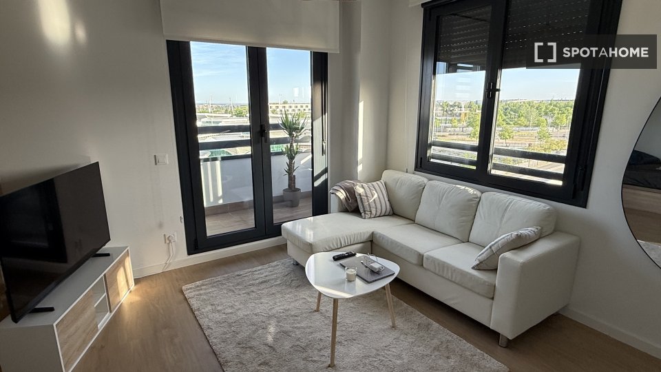 Apartment Madrid, 1 bed, 40m² — photo 2