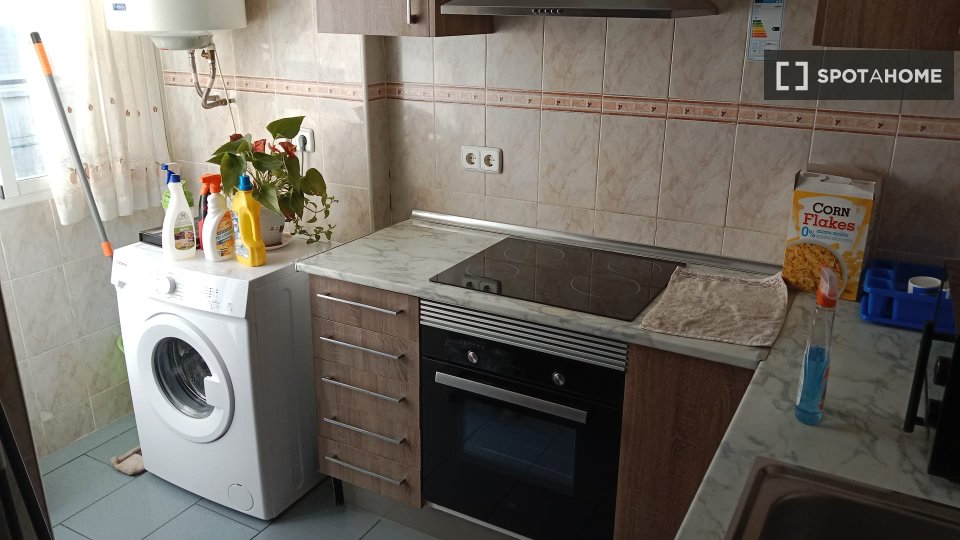 Double room Valencia, 4 beds, 120m² — photo 4