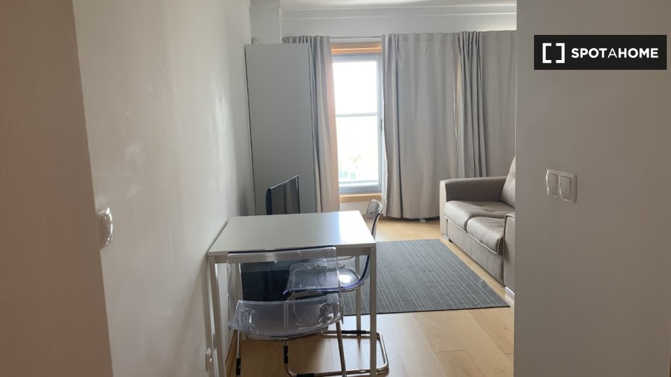 Apartment mono Lisbon, 45m² — photo 7