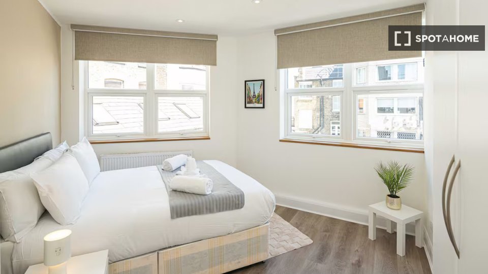 Apartment London, 2 beds, 64m² — photo 2