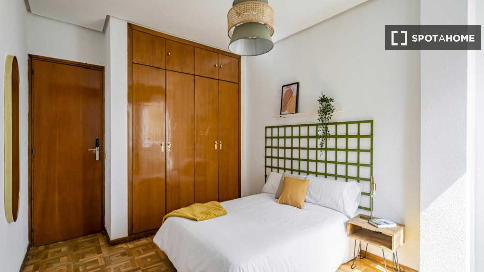 Double room Madrid, 7 beds — photo 86