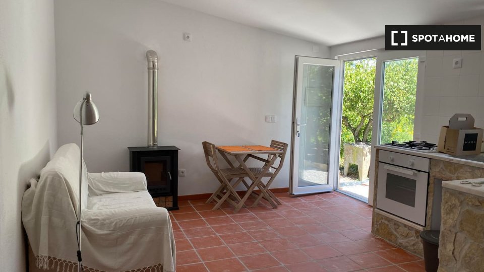 Apartment mono Lisbon — photo 3
