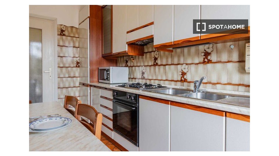 Double room Milan, 3 beds — photo 14