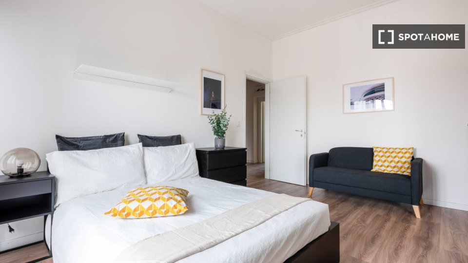 Double room Milan, 6 beds, 166m² — photo 2