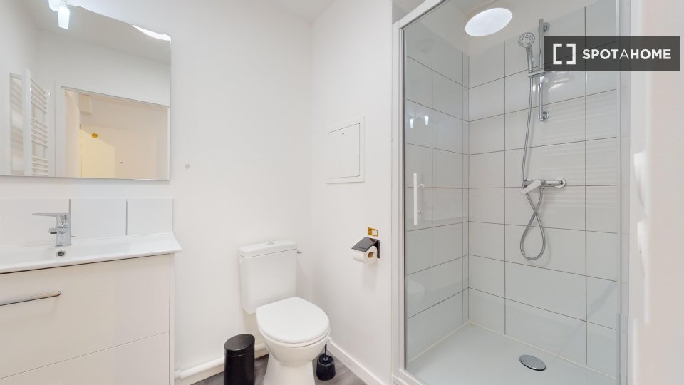 Double room Paris, 9 beds — photo 4