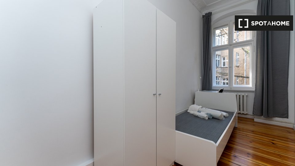 Double room Berlin, 4 beds — photo 12