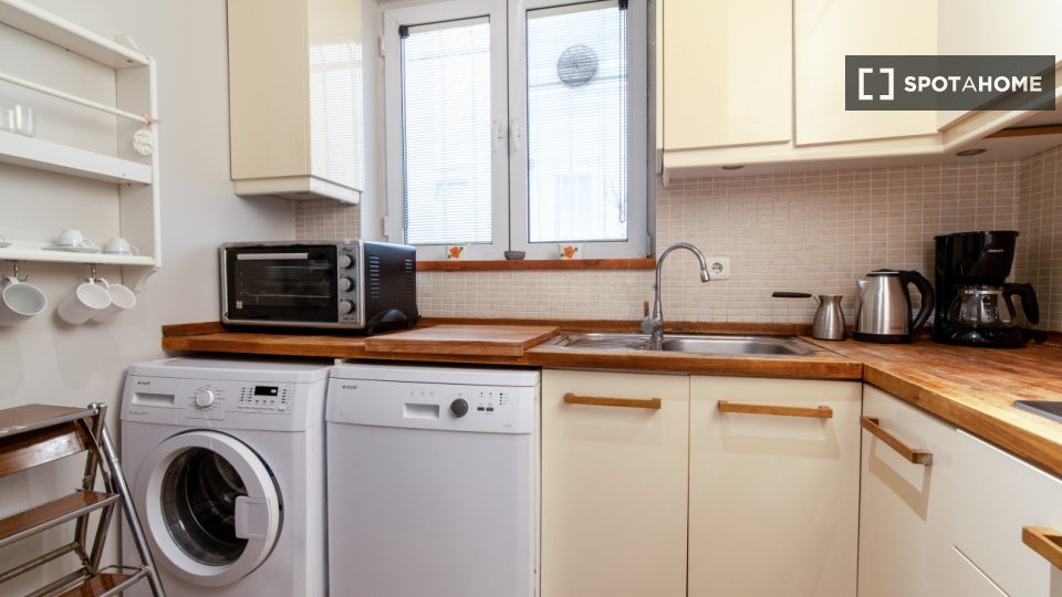 Apartment Istanbul, 1 bed — photo 17