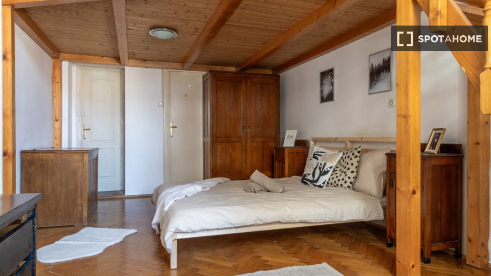 Double room Budapest, 4 beds, 105m² — photo 10