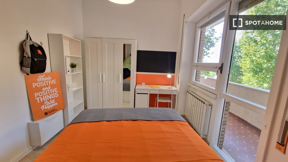 Double room Rome, 5 beds — photo 28