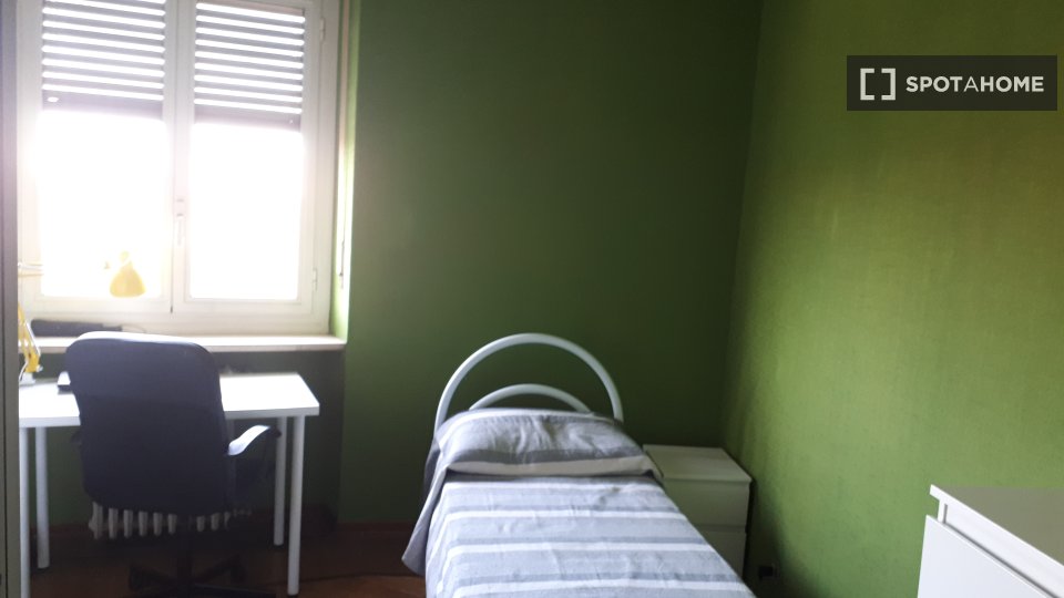 Double room Turin, 4 beds, 122m² — photo 3