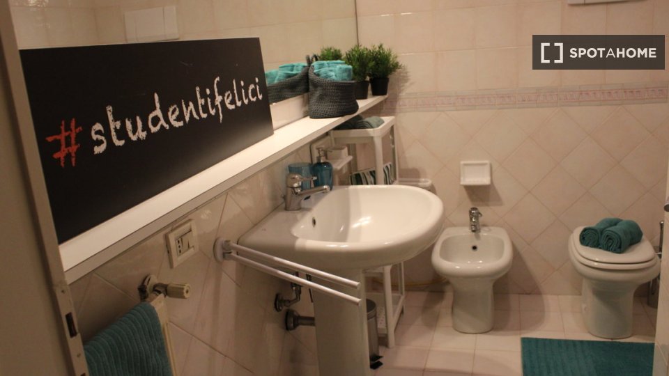 Double room Brescia, 5 beds — photo 18