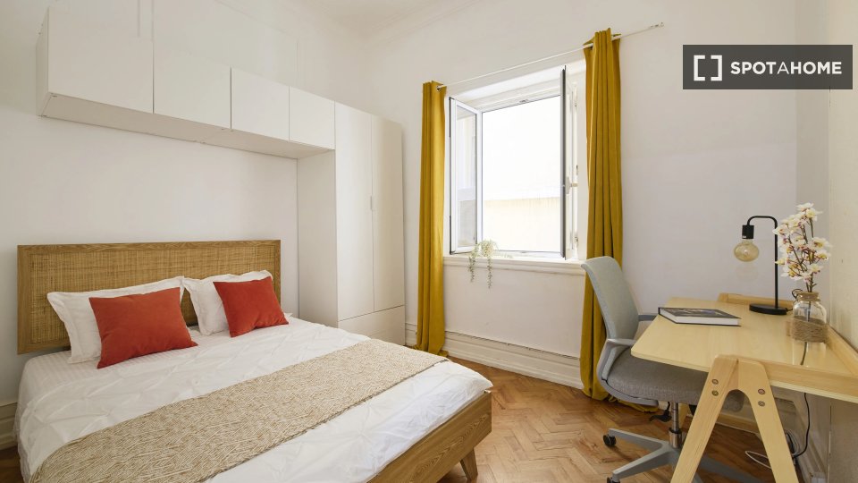 Double room Lisbon, 10 beds — photo 10