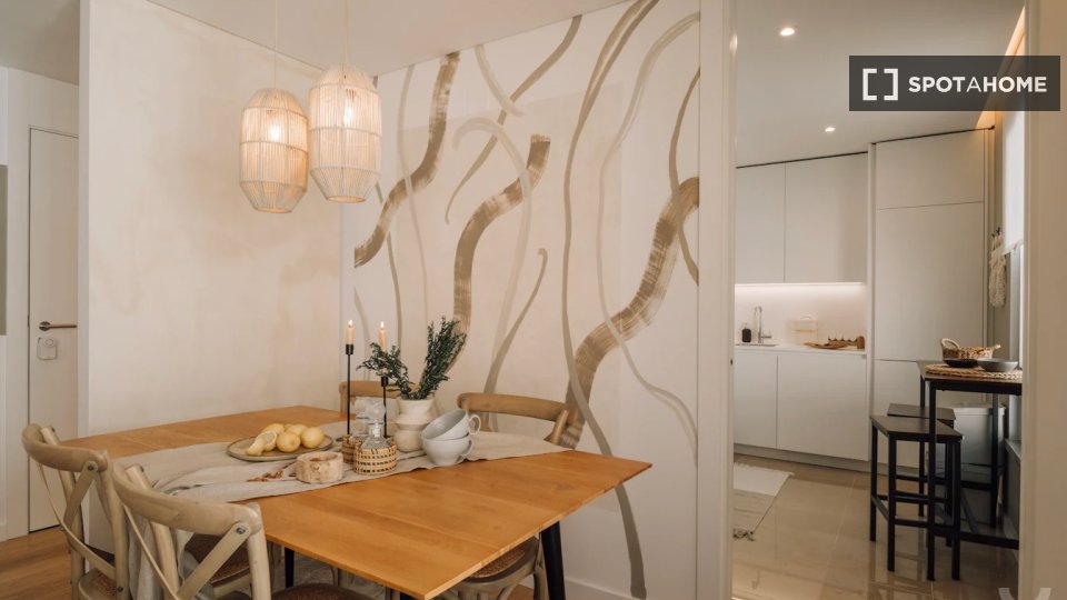 Apartment Lisbon, 1 bed, 57m² — photo 19