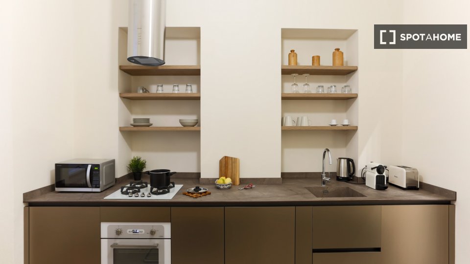 Apartment Milan, 1 bed, 80m² — photo 46
