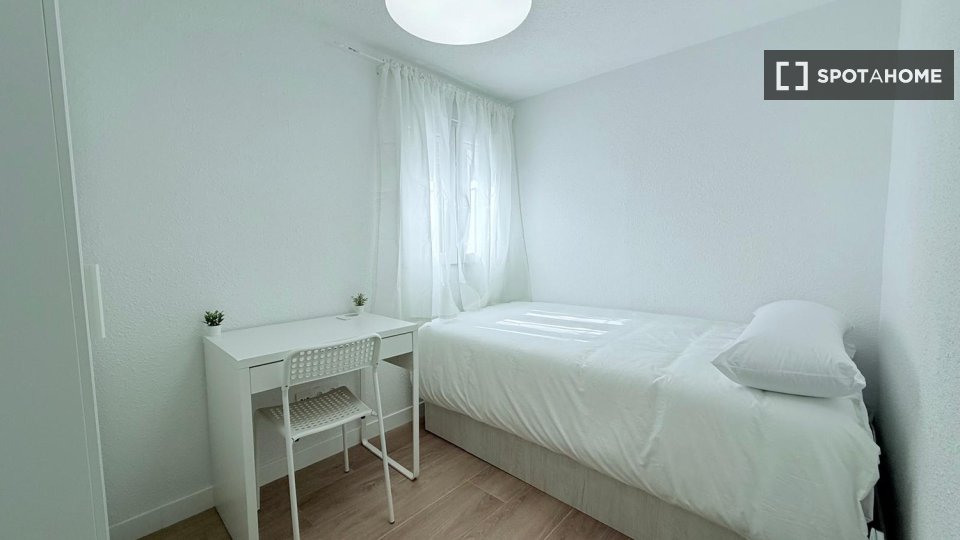 Camera doppia Madrid, 5 camere — foto 17