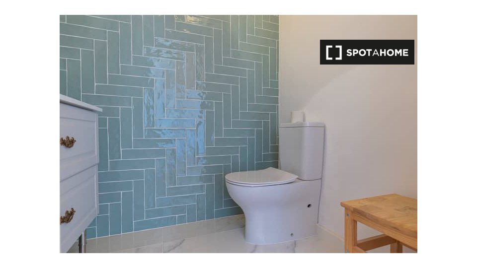 Apartment Lisbon, 2 beds — photo 9