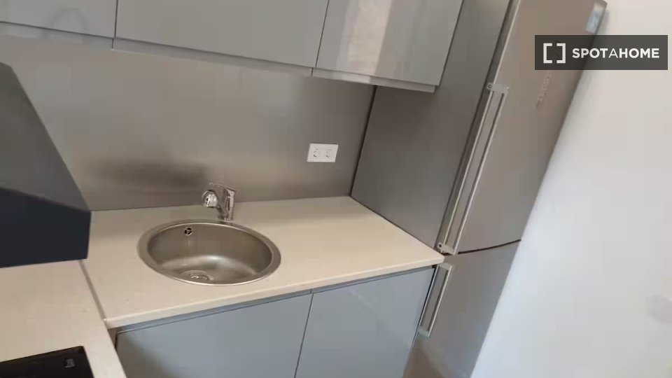 Apartment Barcelona, 2 beds — photo 1