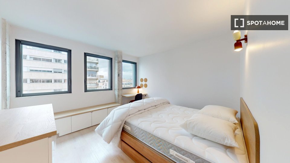 Double room Paris, 12 beds — photo 1
