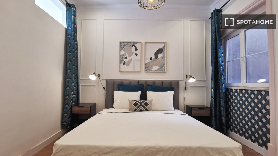 Apartment Lisbon, 3 beds, 110m² — photo 17