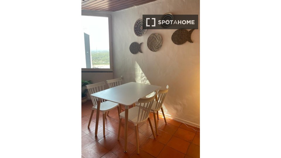 Apartment Lisbon, 2 beds — photo 14