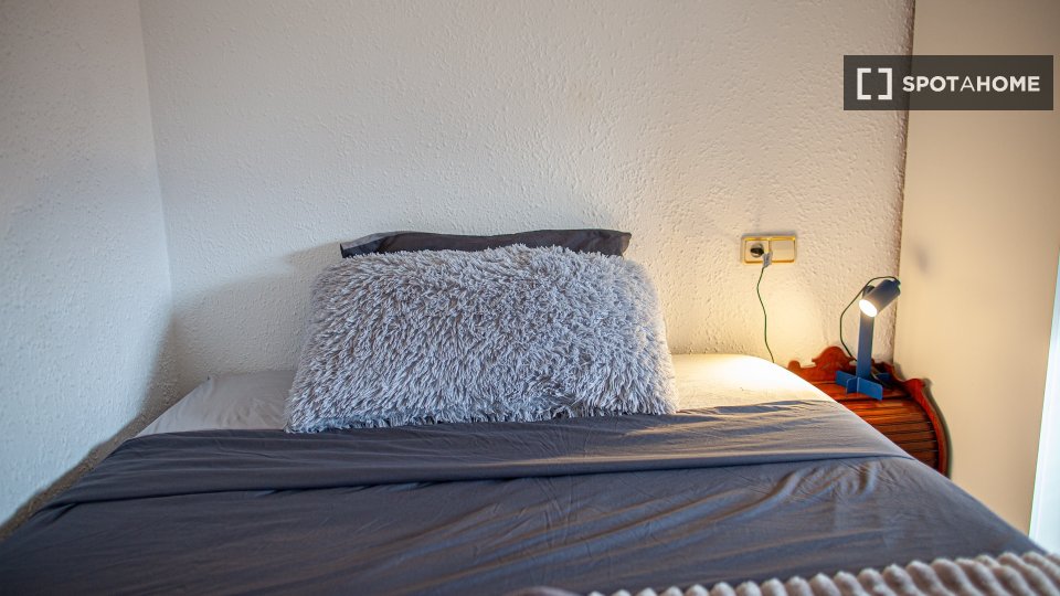 Double room Valencia, 4 beds, 140m² — photo 25