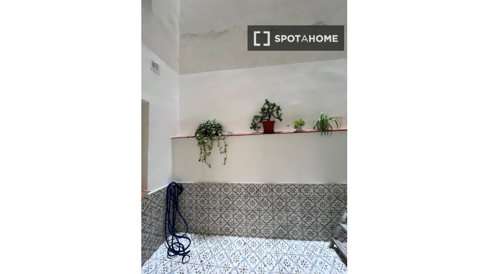 Apartment Madrid, 2 beds, 80m² — photo 14